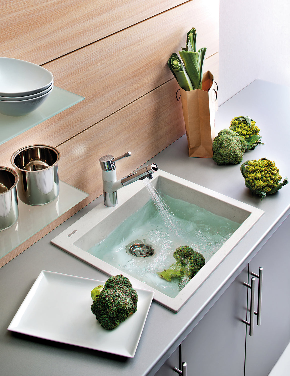 Ruvati 16 x 20 inch epiGranite Dual-Mount Granite Composite Single Bowl Kitchen Sink – Arctic White