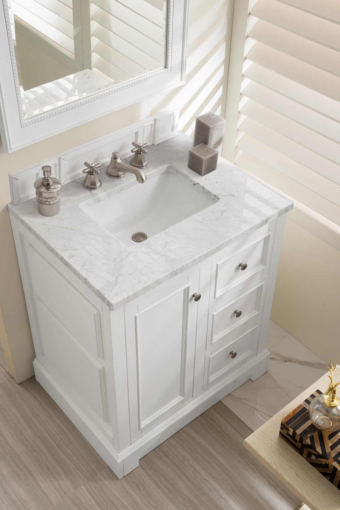 De Soto 30" Single Vanity, Bright White with 3 CM Carrara Marble Top
