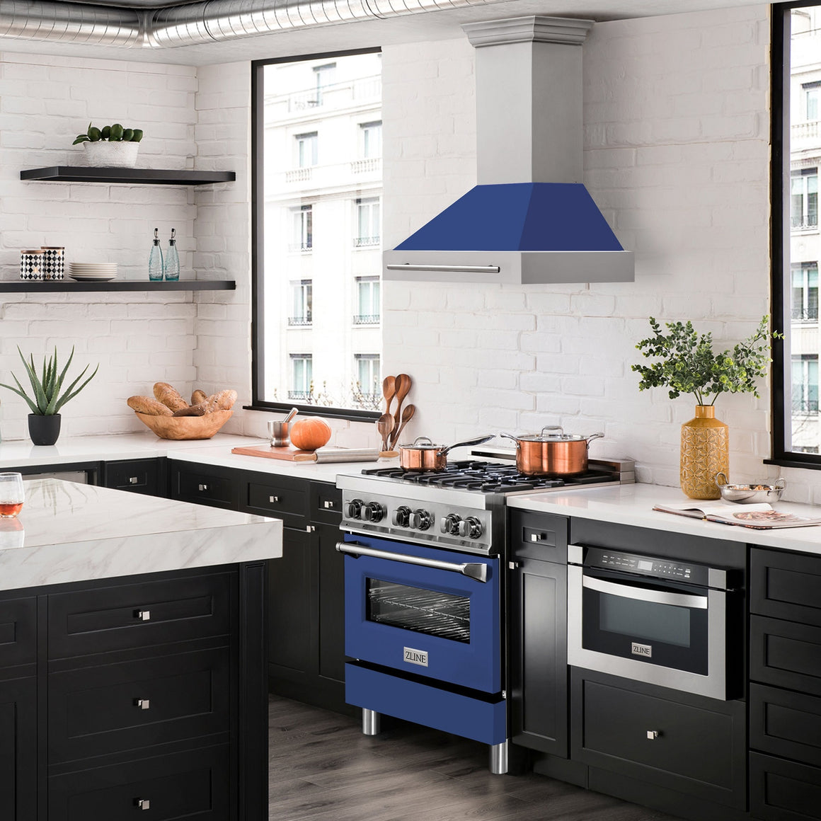 ZLINE 30" Stainless Steel Range Hood with Blue Matte Shell and Stainless Steel Handle (8654STX-BM30)