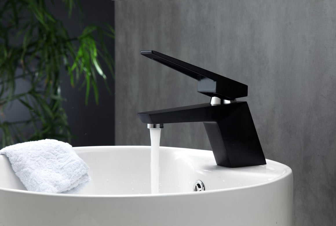 Aqua Siza Single Lever Modern Bathroom Vanity Faucet - Matt Black
