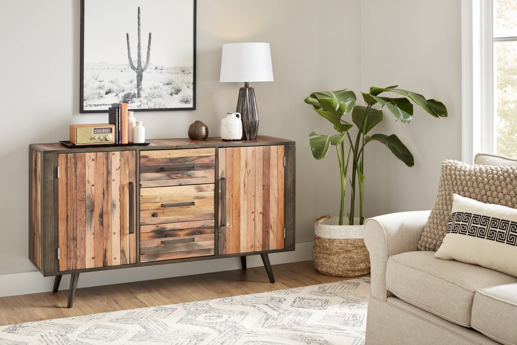 Nordic Buffet with 2 Doors and 3 Drawers