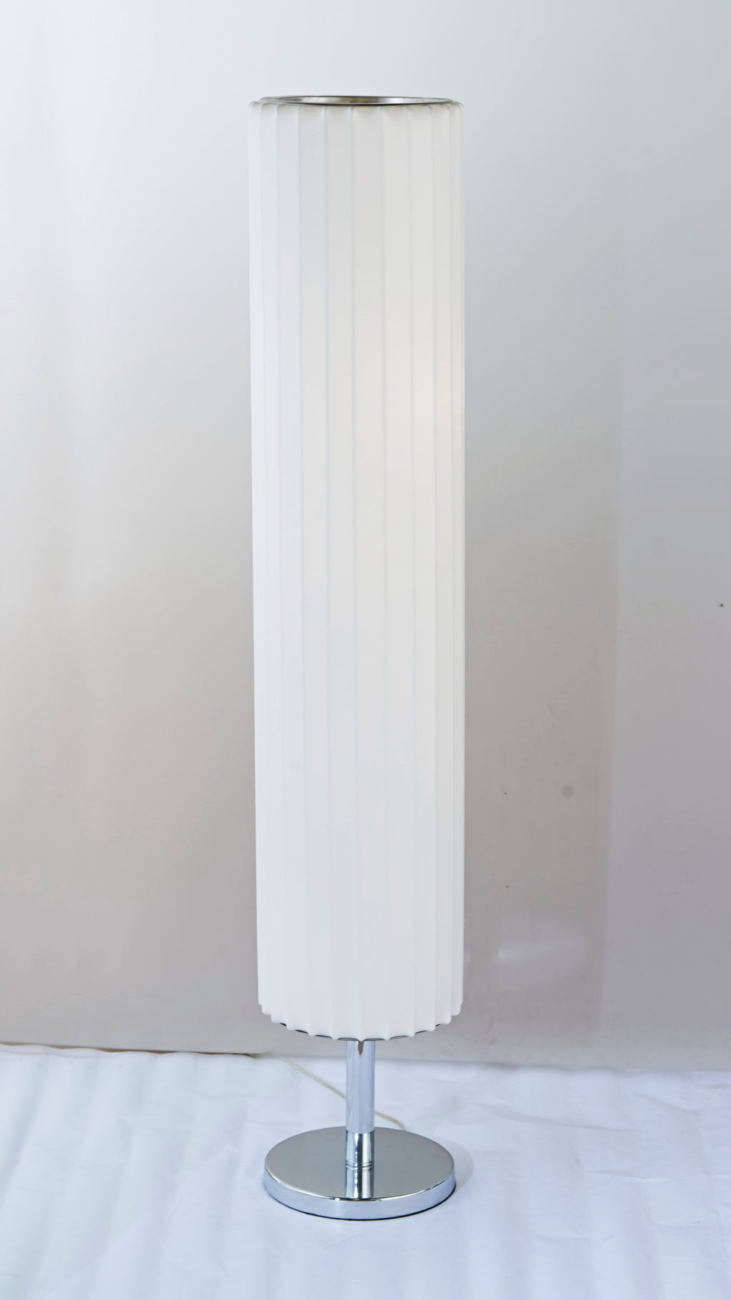 Legion Furniture LM133044-11 Floor Lamp