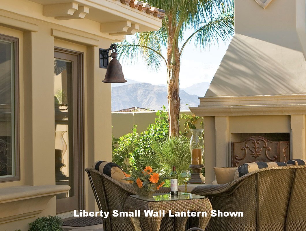 LIBERTY 1LT WALL LANTERN LARGE