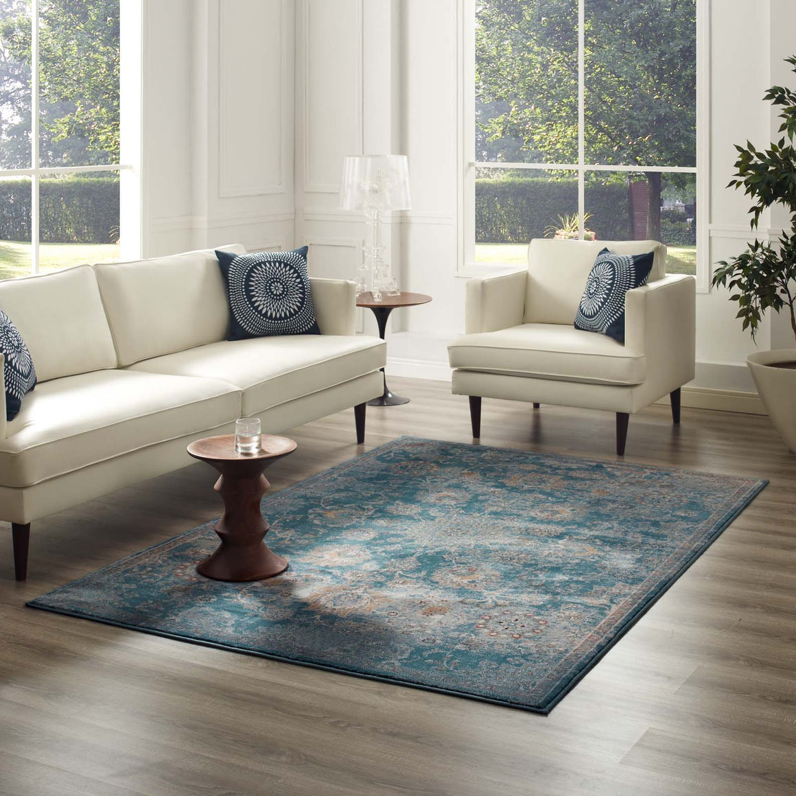 Cynara Distressed Floral Persian Medallion 5x8 Area Rug  Silver Blue, Teal and Beige