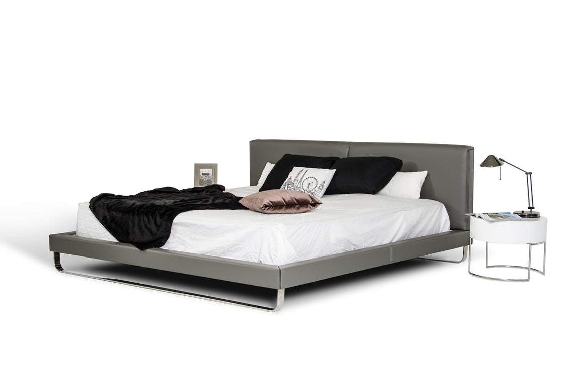 Modrest Ramona Modern Grey Leatherette Bed