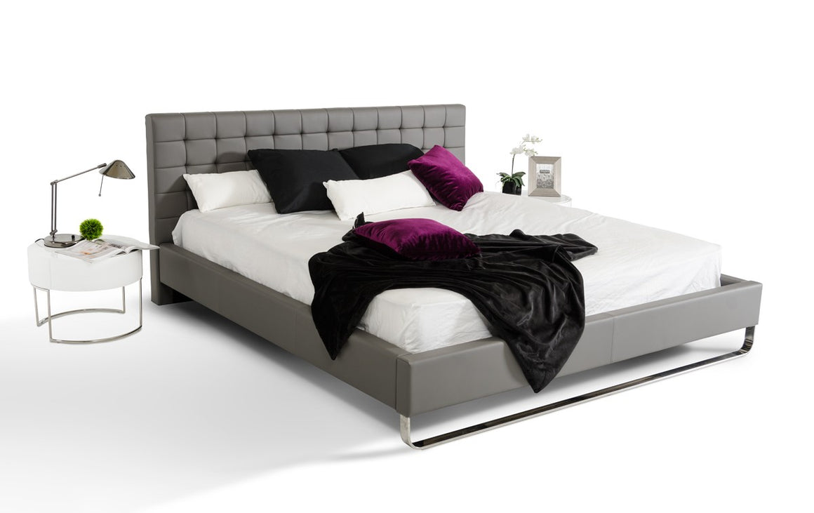 Modrest Gemma Modern Grey Leatherette Bed