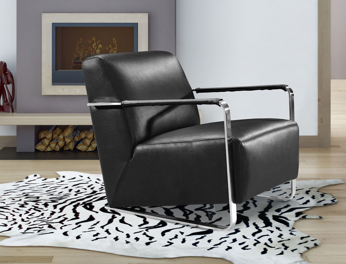 Divani Casa Bison Modern Black Leather Lounge Chair