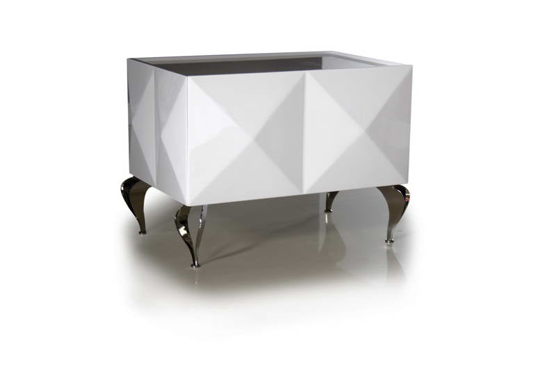 Versus Eva - White Lacquer Nightstand