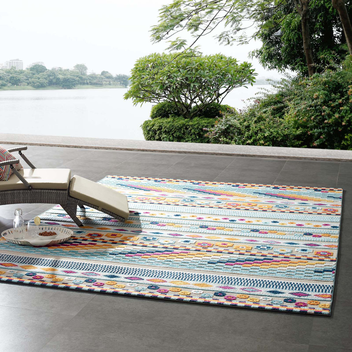 Reflect Cadhla Vintage Abstract Geometric Lattice Indoor and Outdoor Area Rug